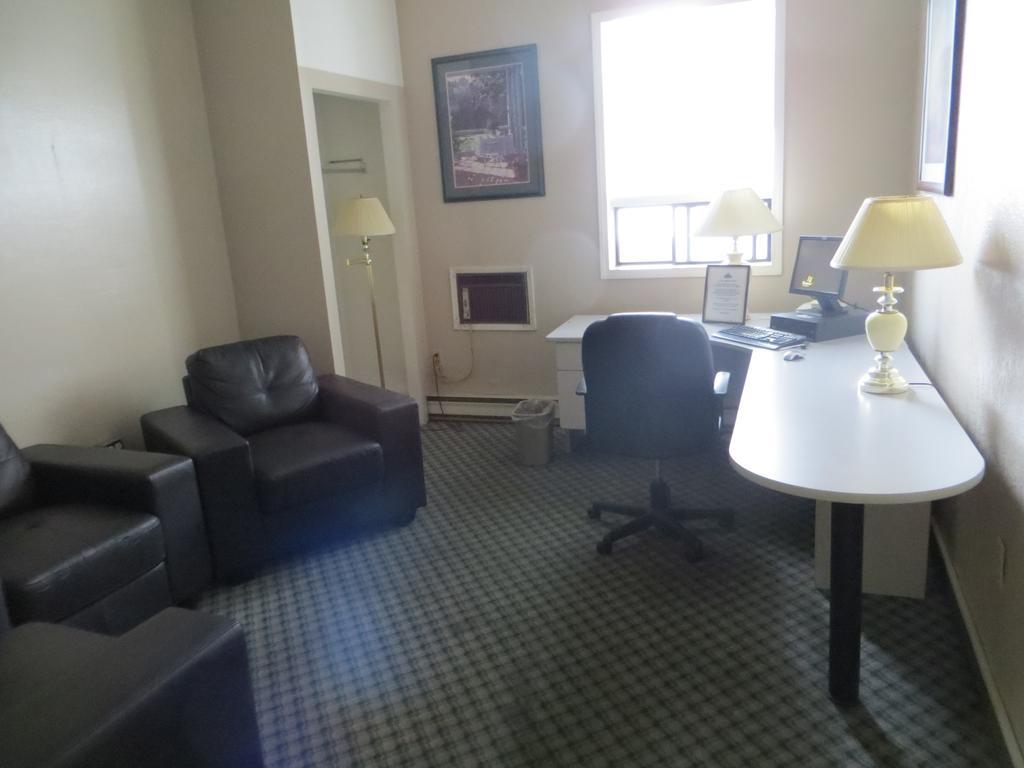 רד דיר Ba Hotel מראה חיצוני תמונה