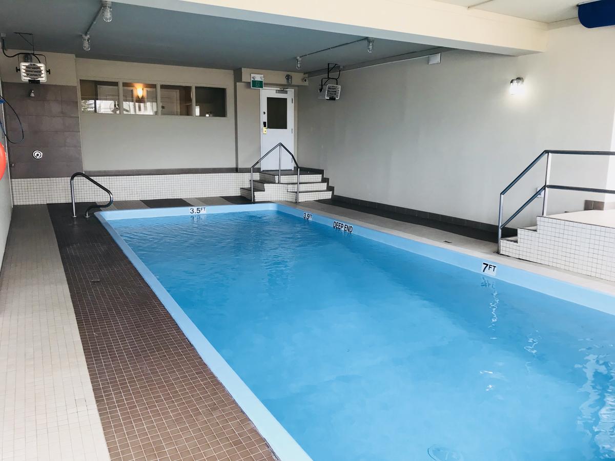 רד דיר Ba Hotel מראה חיצוני תמונה