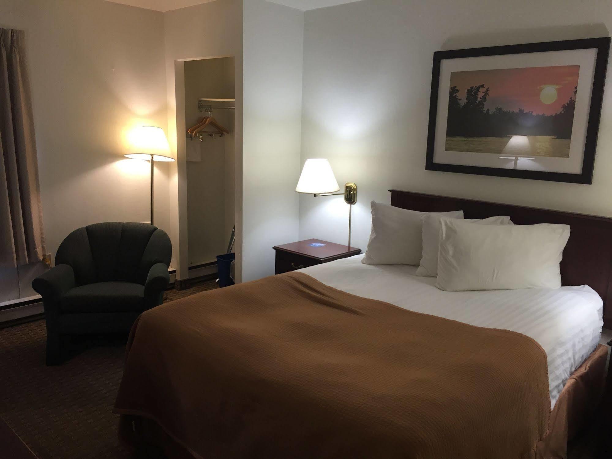 רד דיר Ba Hotel מראה חיצוני תמונה